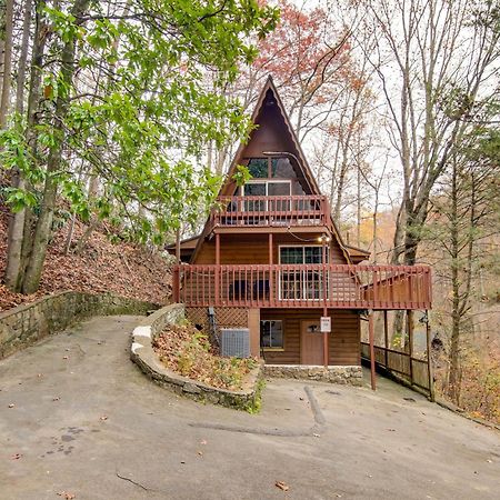 Gatlinburg A-Frame Home With Hot Tub Near Parkway Kültér fotó
