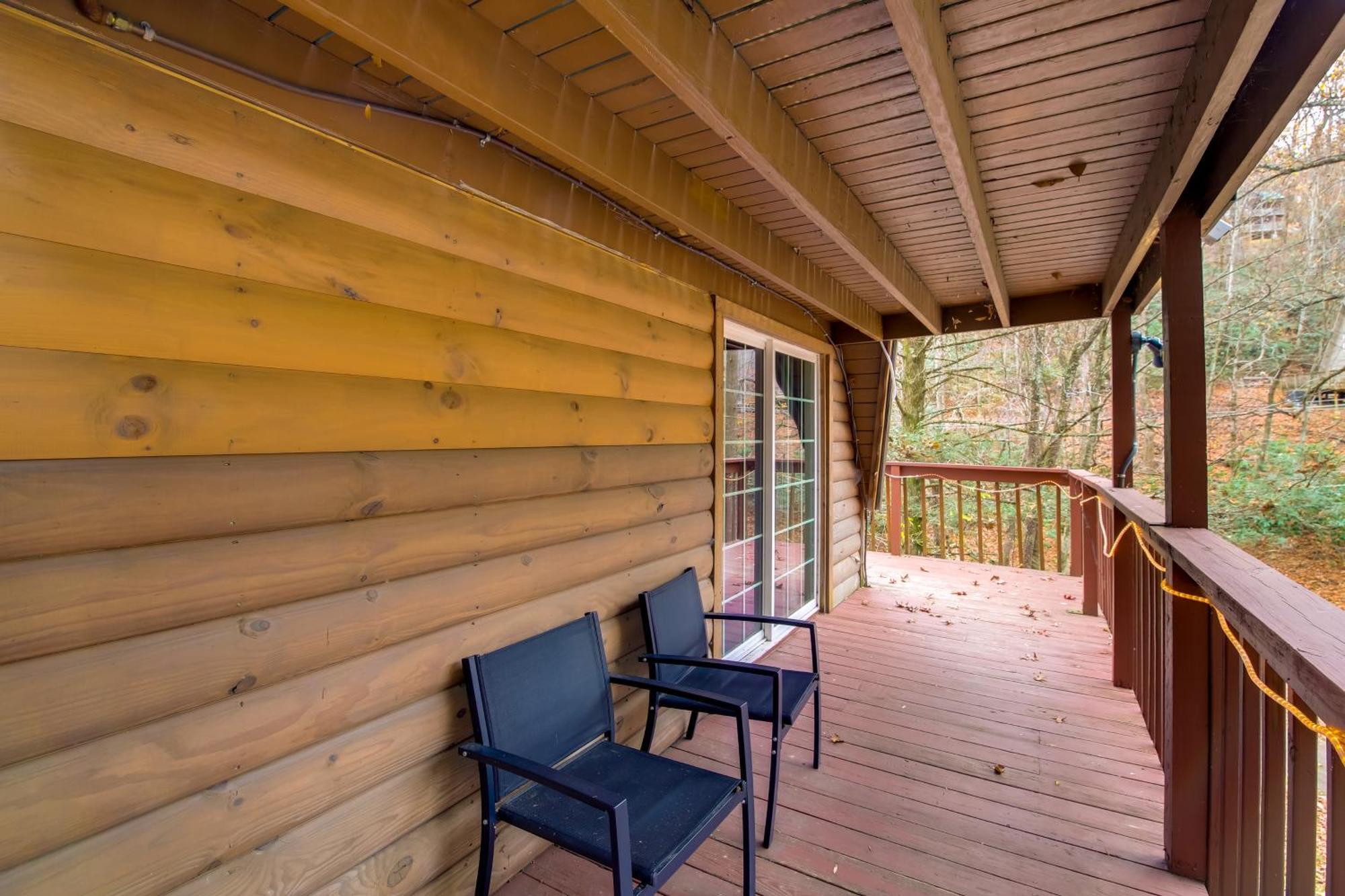 Gatlinburg A-Frame Home With Hot Tub Near Parkway Kültér fotó